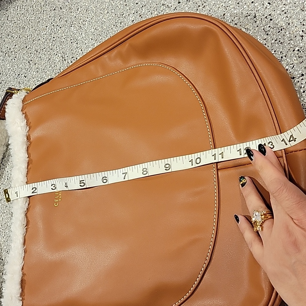 Celine Tan Leather Women's Bag - Picture 3 of 12
